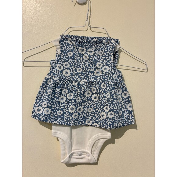 **3 for $20** NWT Carter's Child of Mine Blue Floral Outfit - 0-3M - Picture 1 of 4